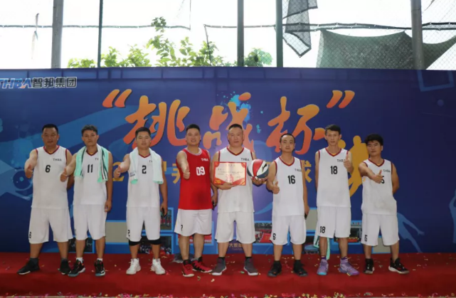 迎籃而上,挑戰(zhàn)自我